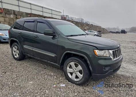 2011 Jeep Grand Cherokee Laredo from USA, damaged, VIN 1J4RR4GG3BC542163
